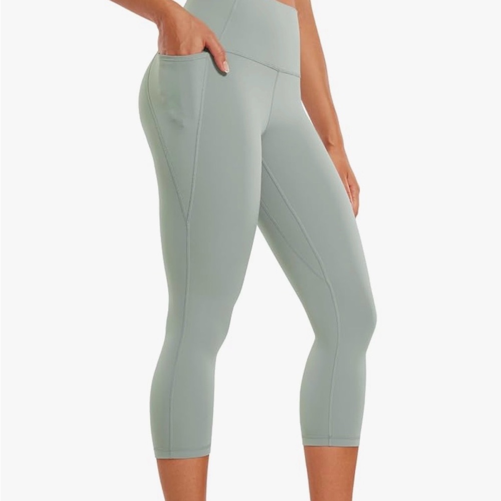 Matching Set-CRZ Butterluxe Capri Leggings 21” w/ Pockets + Matching Tank